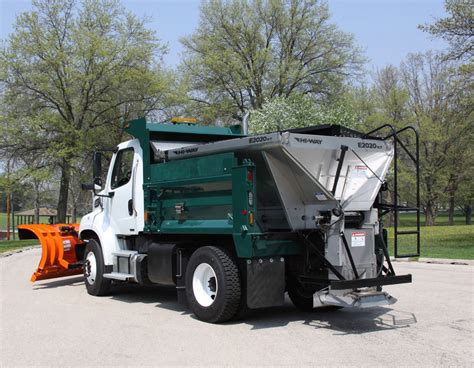 skid steer hydraulic salt spreader|hi way e2020xt salt spreaders.